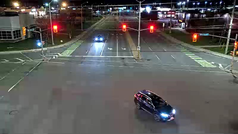 Traffic camera image at 2025-05-09 07:20:11