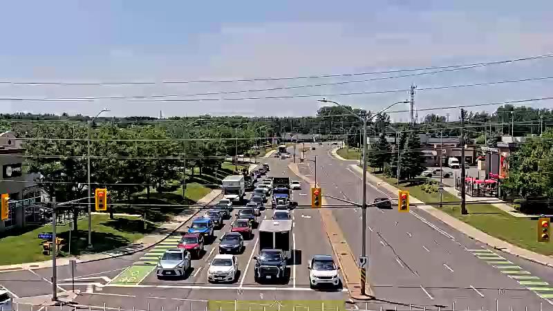 Traffic camera image at 2025-06-30 17:15:24