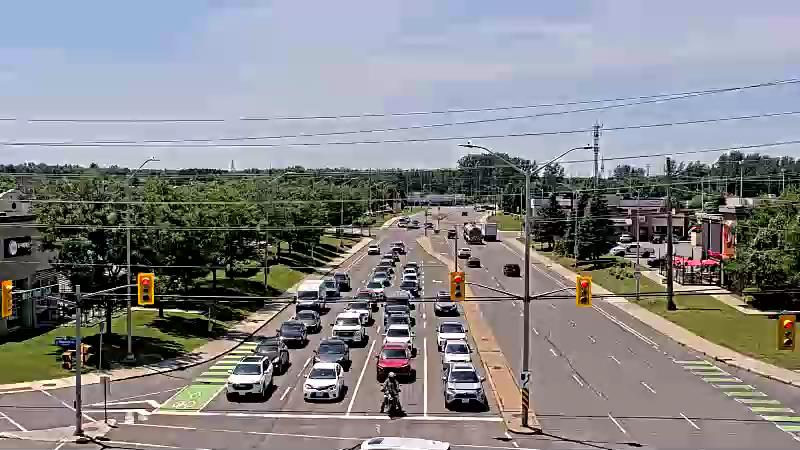 Traffic camera image at 2025-06-30 17:25:25