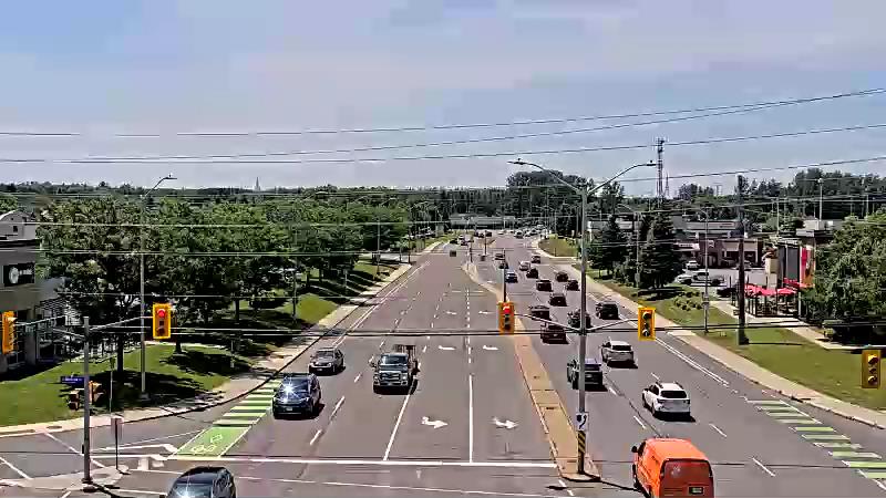 Traffic camera image at 2025-06-30 17:30:26