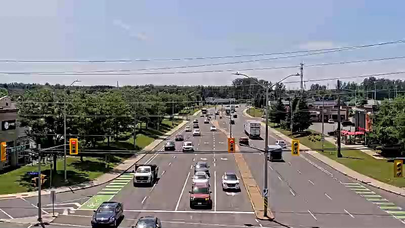 Traffic camera image at 2025-06-30 18:00:15