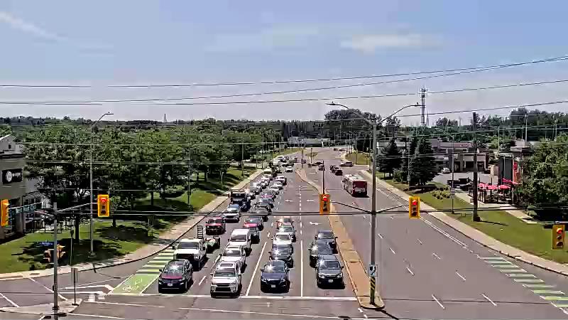 Traffic camera image at 2025-06-30 18:15:13