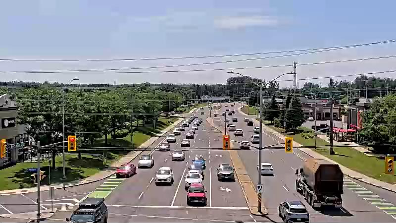 Traffic camera image at 2025-06-30 18:20:16