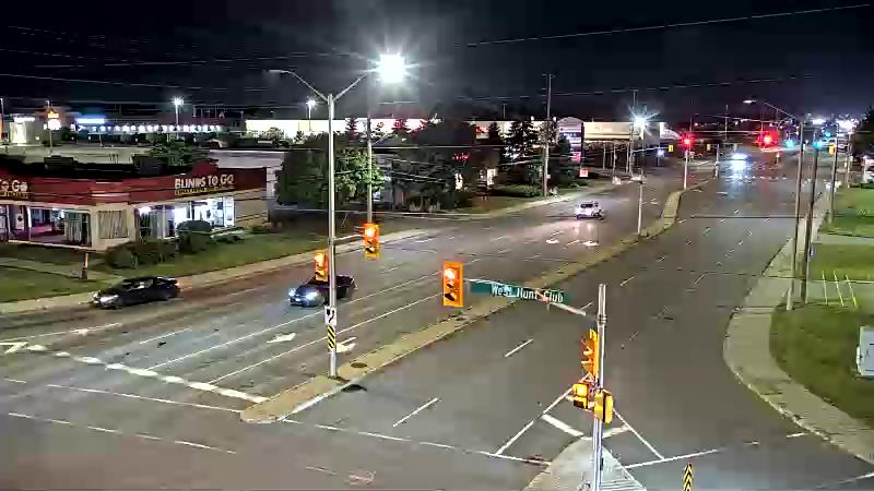 Traffic camera image at 2025-07-12 04:40:14