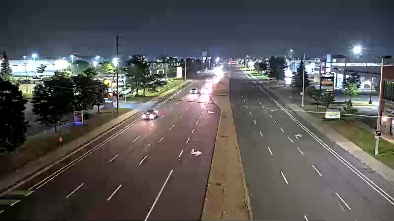 Traffic camera image at 2025-07-31 02:10:12