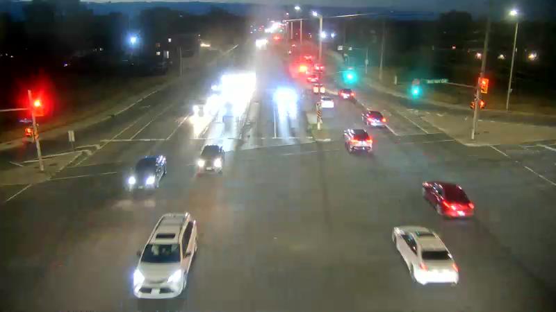 Traffic camera image at 2025-08-25 00:35:14