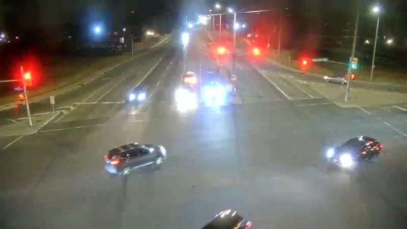 Traffic camera image at 2025-08-25 02:40:13