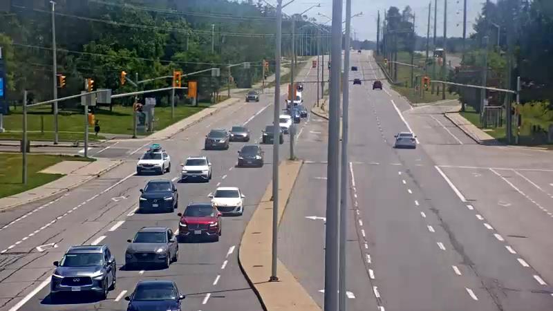 Traffic camera image at 2025-06-30 17:50:15