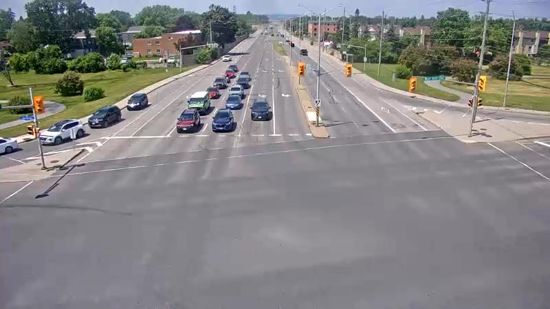 Traffic camera image at 2025-06-30 18:05:16