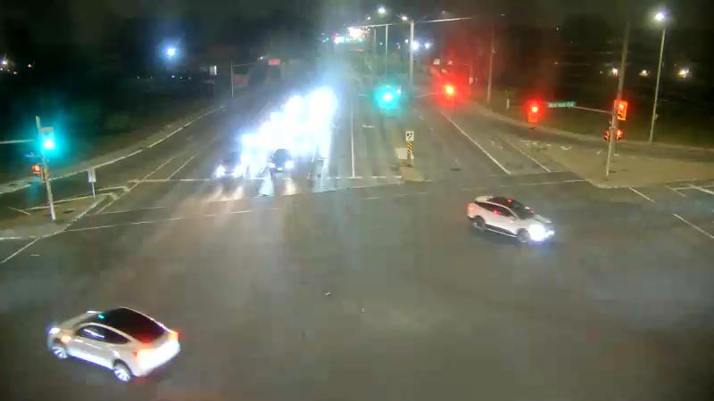 Traffic camera image at 2025-07-31 02:00:15