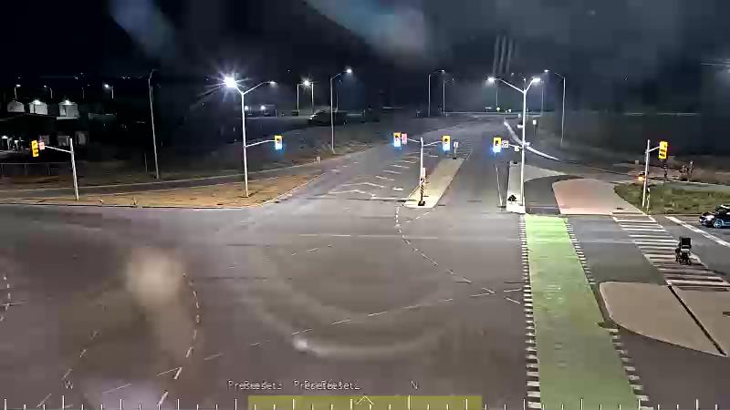Traffic camera image at 2025-08-04 02:05:13