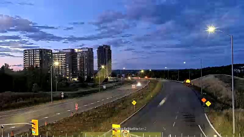 Traffic camera image at 2025-08-25 00:20:15