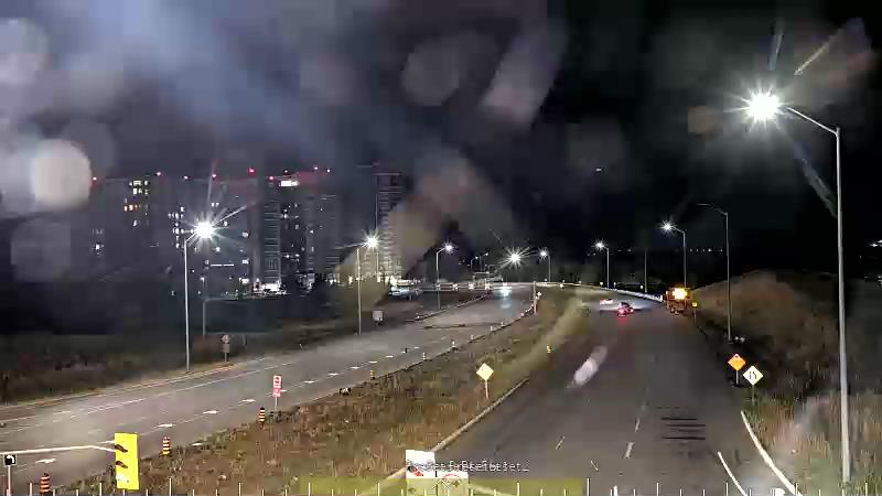 Traffic camera image at 2025-08-25 02:30:15