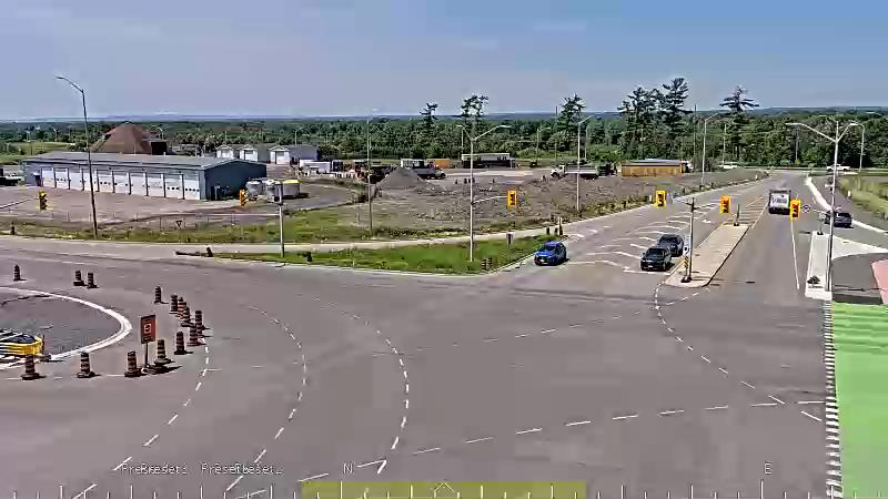 Traffic camera image at 2025-06-30 17:25:26
