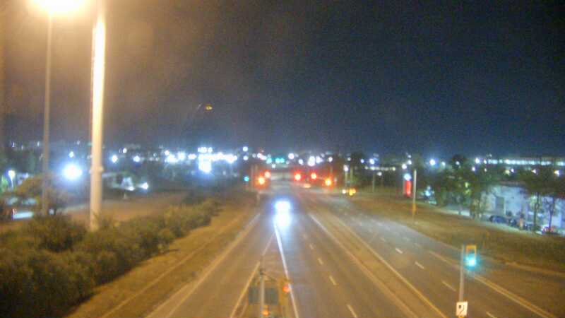Traffic camera image at 2025-08-25 03:05:14