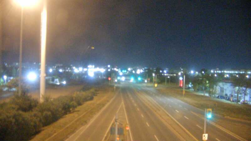 Traffic camera image at 2025-08-25 03:15:26