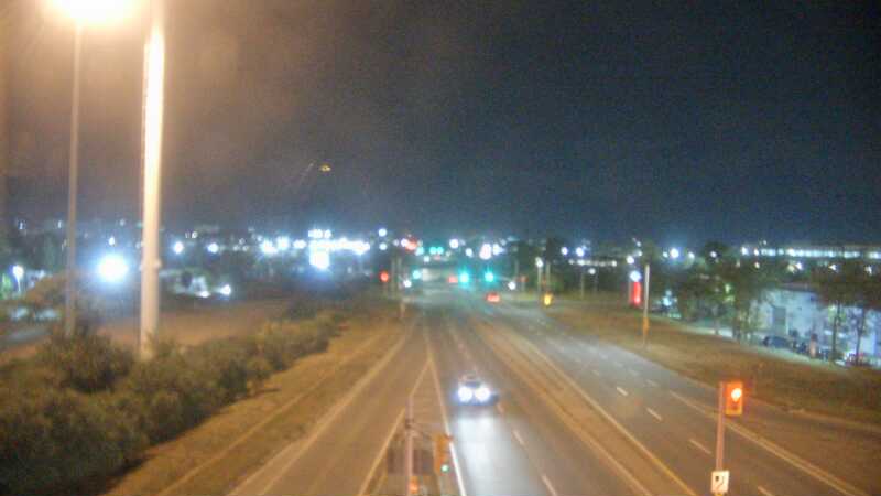 Traffic camera image at 2025-08-25 03:20:16