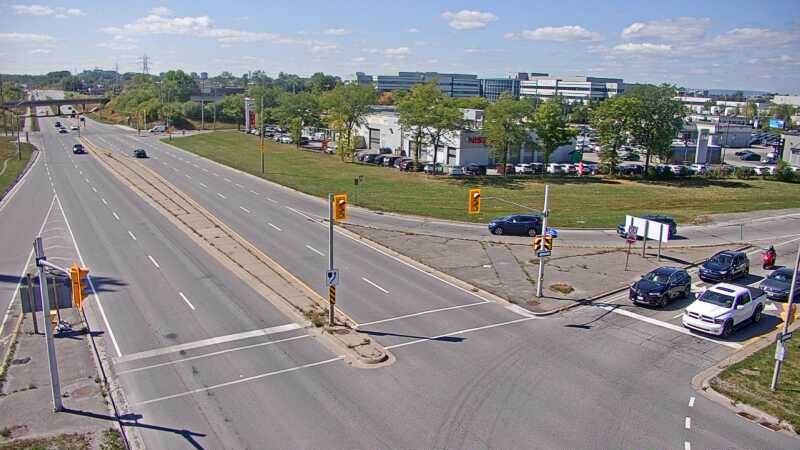 Traffic camera image at 2025-09-14 17:35:15