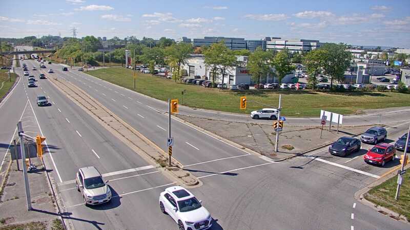 Traffic camera image at 2025-09-14 17:40:15