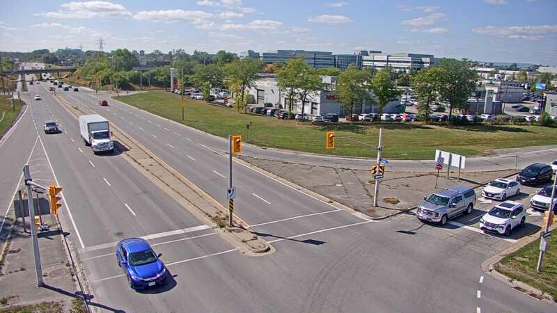 Traffic camera image at 2025-09-14 18:05:16
