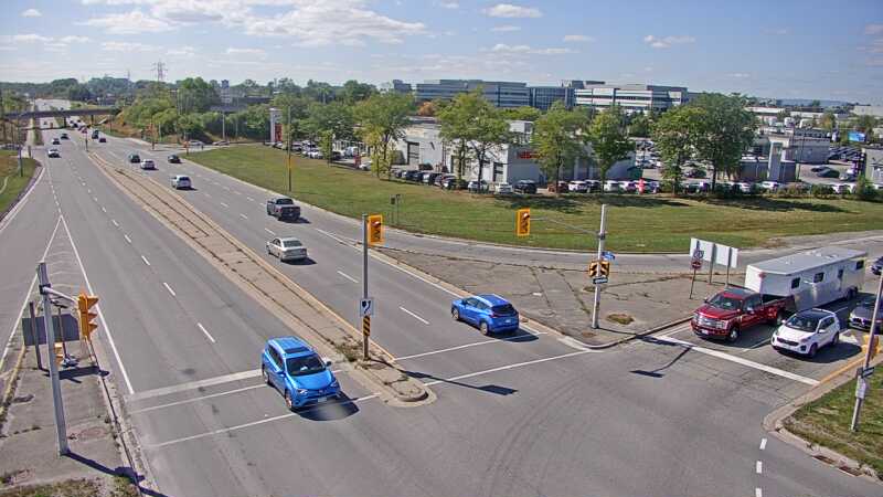 Traffic camera image at 2025-09-14 18:20:14