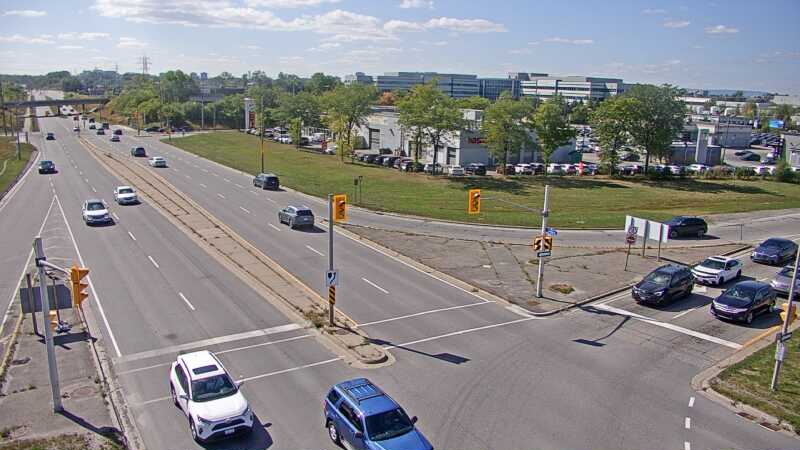 Traffic camera image at 2025-09-14 18:35:15