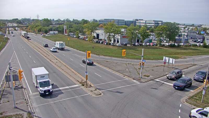 Traffic camera image at 2025-09-17 18:15:16
