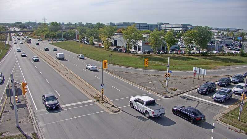 Traffic camera image at 2025-09-17 19:25:13
