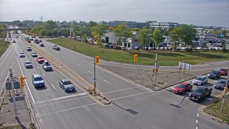Traffic camera image at 2025-09-17 19:35:17