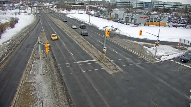 Traffic camera image at 2025-03-09 14:10:23