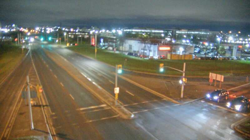 Traffic camera image at 2025-05-08 02:50:16