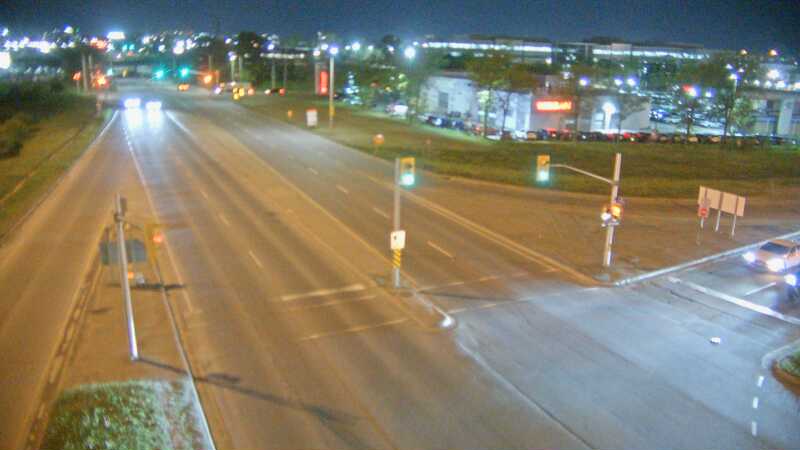 Traffic camera image at 2025-05-29 02:10:20