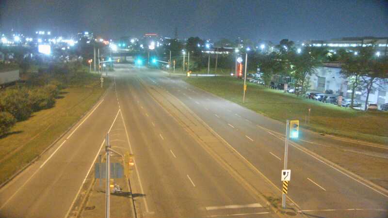 Traffic camera image at 2025-07-12 05:10:17