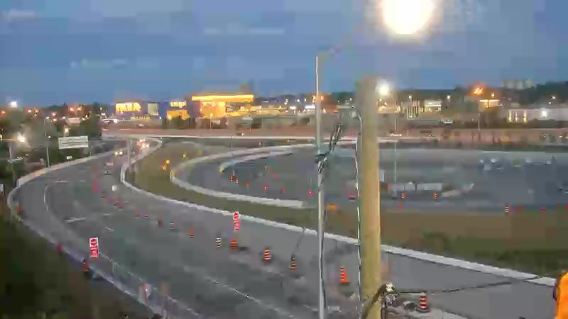 Traffic camera image at 2025-08-25 00:15:17