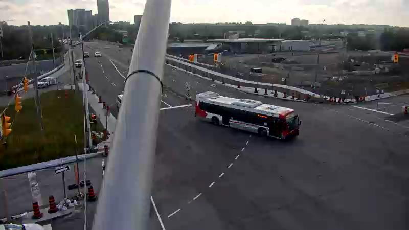 Traffic camera image at 2025-09-14 17:15:17