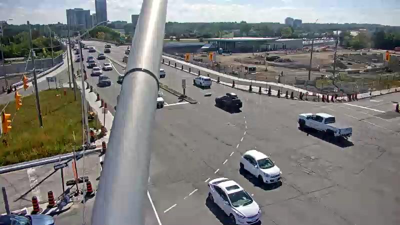 Traffic camera image at 2025-09-14 17:40:15