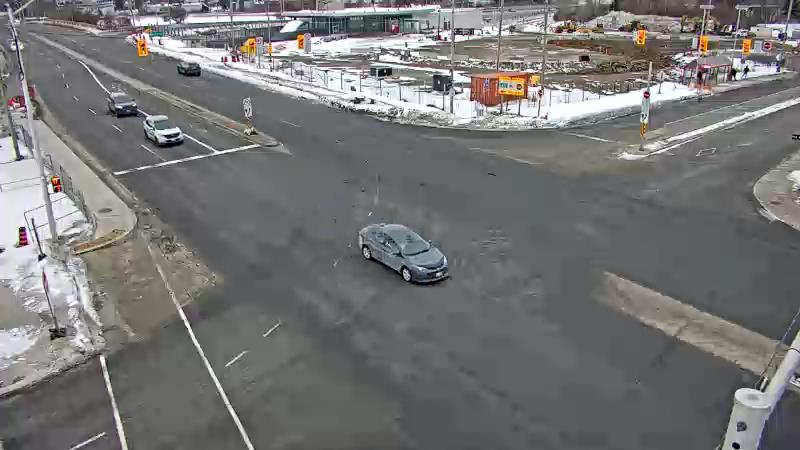 Traffic camera image at 2025-03-09 13:00:14