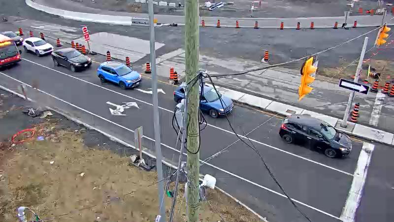 Traffic camera image at 2025-03-25 11:40:11
