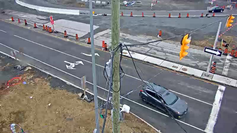 Traffic camera image at 2025-03-25 12:25:11