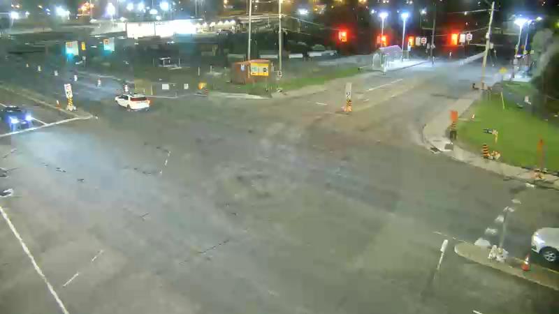 Traffic camera image at 2025-05-08 03:10:12