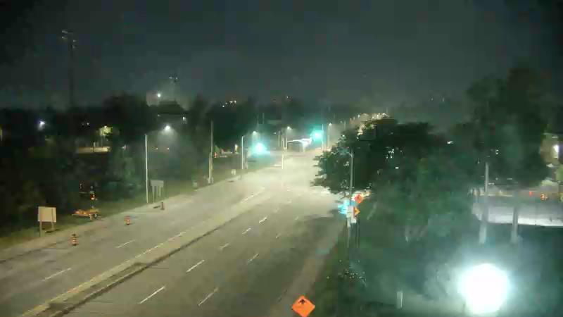 Traffic camera image at 2025-06-06 08:15:27