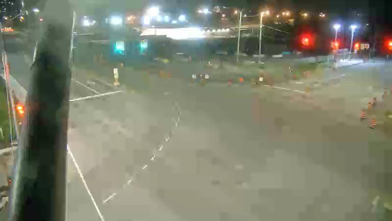 Traffic camera image at 2025-07-03 04:20:14