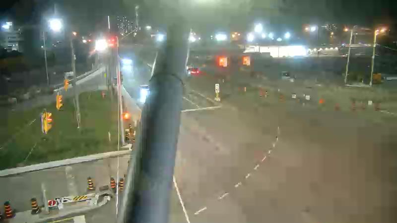 Traffic camera image at 2025-07-31 02:05:14