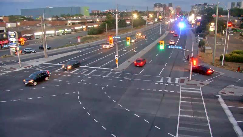 Traffic camera image at 2025-08-25 00:10:16