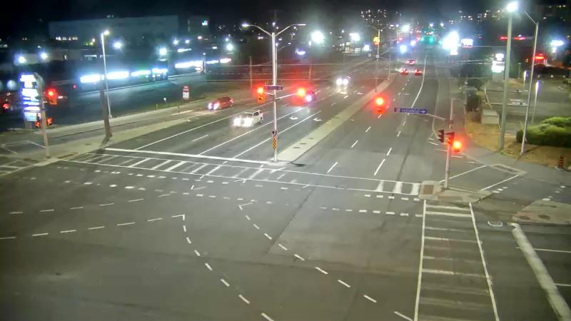 Traffic camera image at 2025-08-25 02:55:24