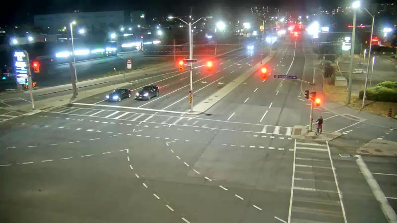 Traffic camera image at 2025-08-25 03:05:15