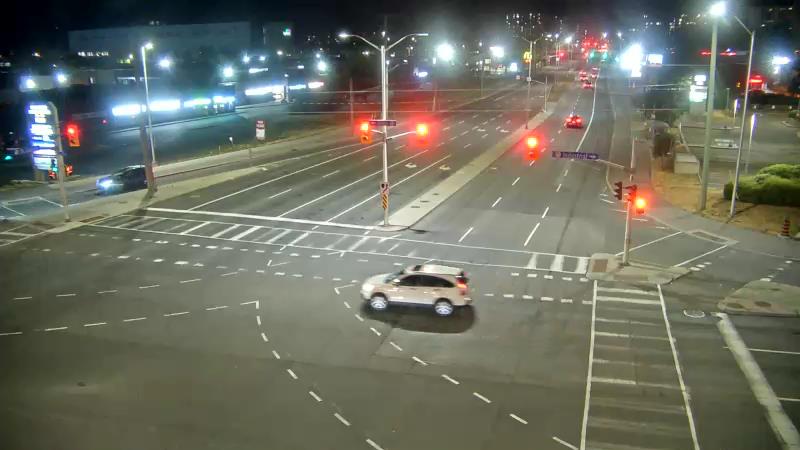 Traffic camera image at 2025-08-25 03:15:27