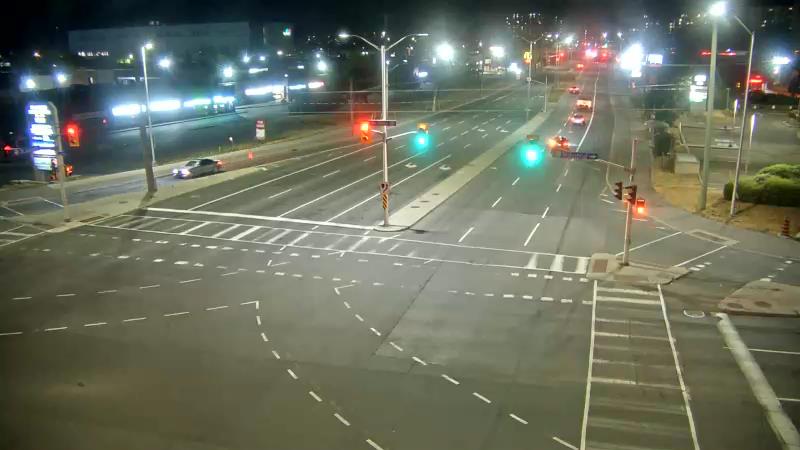 Traffic camera image at 2025-08-25 03:30:33