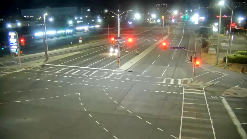 Traffic camera image at 2025-08-25 03:55:14