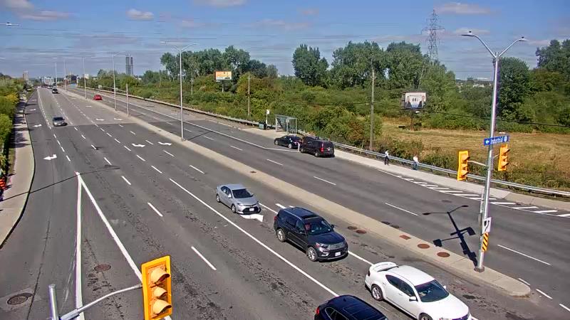 Traffic camera image at 2025-09-14 17:55:15